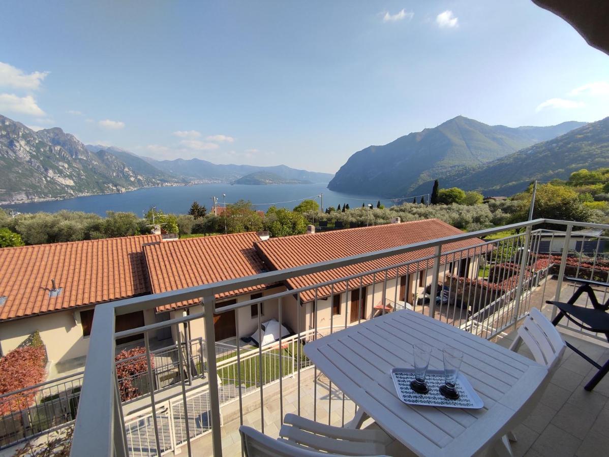 Iseolakerental - Costa Del Sole Riva di Solto Eksteriør billede